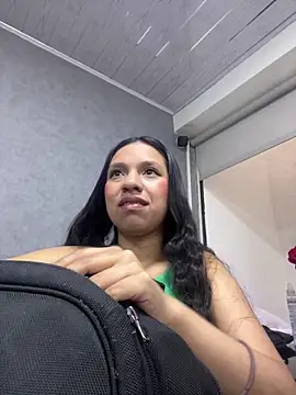 DulceRouss  online show from 03-10-26, 11:48