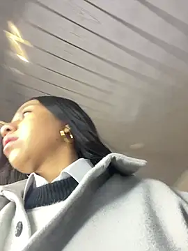 DulceRouss  online show from 04-24-26, 11:23