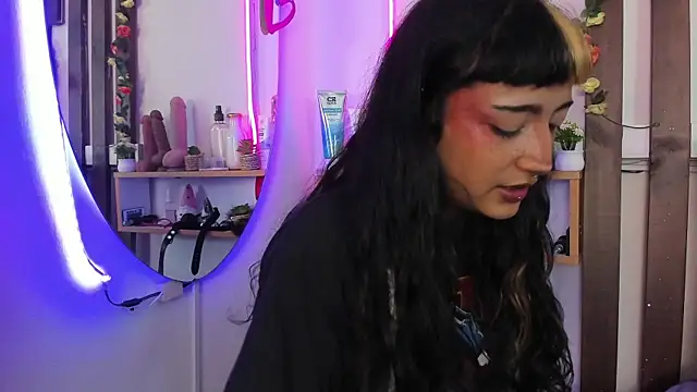 MeowMota  online show from 04-28-26, 06:24