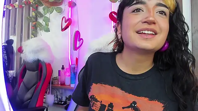 MeowMota  online show from 06-11-26, 07:56