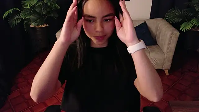 Snapshot of SofiaMante_ chatting on 02-21-26, 09:05 SofiaMante online show from 02-21-26, 09:05