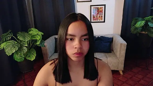 Snapshot of SofiaMante_ chatting on 03-04-26, 09:10 SofiaMante online show from 03-04-26, 09:10