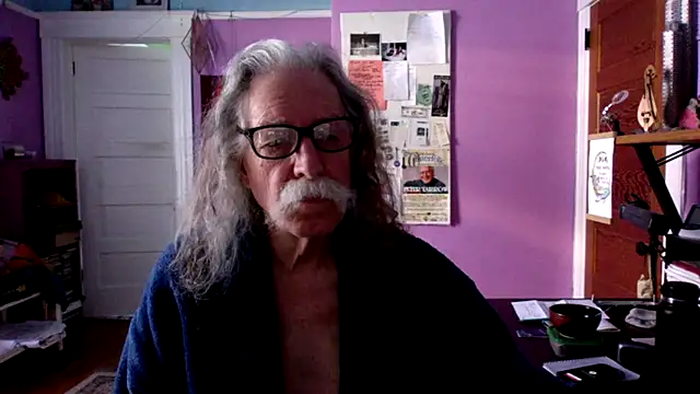 LickYourYoni online show from 04-24-26, 03:36