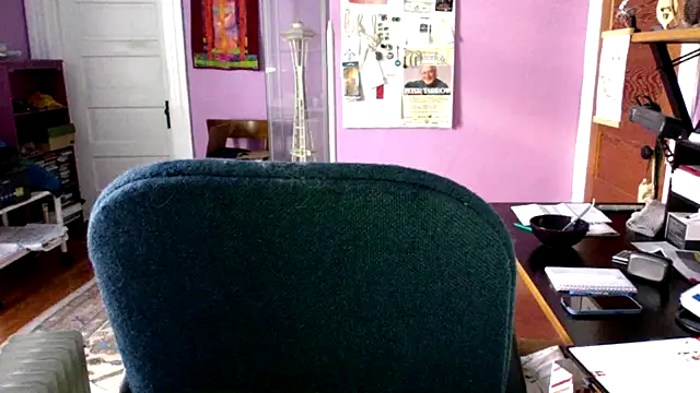 LickYourYoni online show from 04-26-26, 03:42