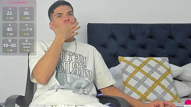 Snapshot of Marcus_Moreno chatting on 01-17-26, 09:51 Marcus Moreno online show from 01-17-26, 09:51