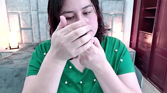 azul veraa online show from 04-02-26, 12:14