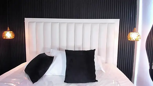 Snapshot of PandoraMiller chatting on 02-03-26, 05:29 PandoraMiller online show from 02-03-26, 05:29