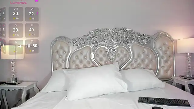 Snapshot of KatheOlson chatting on 03-02-26, 07:54 KatheOlson online show from 03-02-26, 07:54