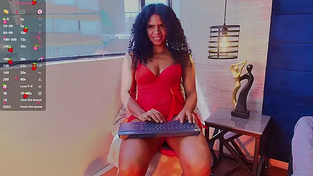 Snapshot of Ellie-Alves chatting on 01-19-26, 02:10 Ellie-Alves online show from 01-19-26, 02:10