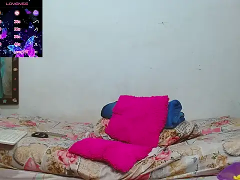 Snapshot of sofia_carol chatting on 02-19-26, 03:02 sofia carol online show from 02-19-26, 03:02