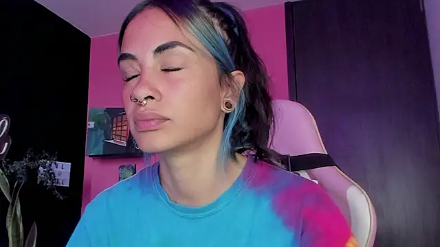 Snapshot of azula_lillet chatting on 02-03-26, 09:53 azula lillet online show from 02-03-26, 09:53