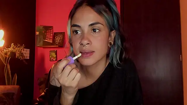 Snapshot of azula_lillet chatting on 02-07-26, 11:08 azula lillet online show from 02-07-26, 11:08