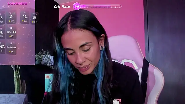 Snapshot of azula_lillet chatting on 02-26-26, 08:30 azula lillet online show from 02-26-26, 08:30