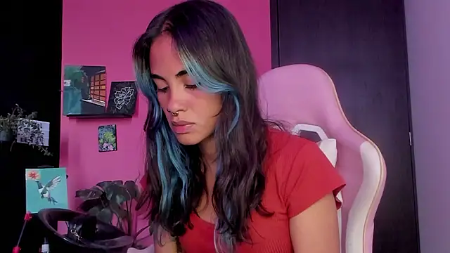 Snapshot of azula_lillet chatting on 03-04-26, 09:10 azula lillet online show from 03-04-26, 09:10