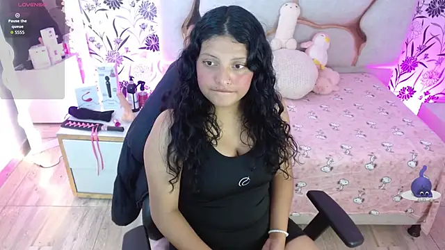 Snapshot of TATTI_TAY chatting on 02-20-26, 07:36 TATTI TAY online show from 02-20-26, 07:36