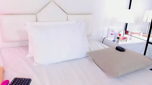 Snapshot of SofiaBank chatting on 01-19-26, 03:16 SofiaBank online show from 01-19-26, 03:16