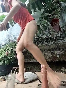 Snapshot of Billa2x chatting on 02-25-26, 12:09 Billa2x online show from 02-25-26, 12:09