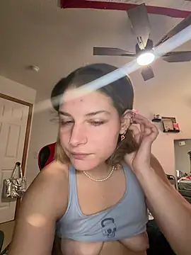 Snapshot of SassynNatty chatting on 01-17-26, 08:12 SassynNatty online show from 01-17-26, 08:12