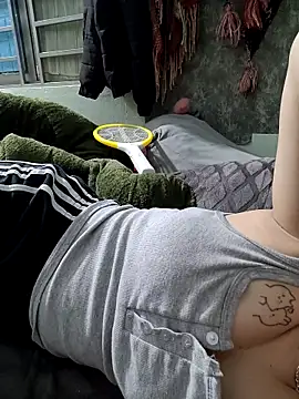 Snapshot of -LunaLust chatting on 03-06-26, 02:24 -LunaLust online show from 03-06-26, 02:24