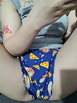 Snapshot of -LunaLust chatting on 03-13-26, 01:34 -LunaLust online show from 03-13-26, 01:34