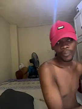 Snapshot of BigAndBeaut chatting on 03-06-26, 12:01 BigAndBeaut online show from 03-06-26, 12:01