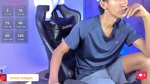 Snapshot of neitan_miller_ chatting on 01-10-26, 09:22 neitan miller online show from 01-10-26, 09:22