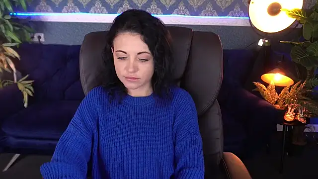 Snapshot of Dafni_Monn chatting on 11-20-25, 06:35 Dafni Monn online show from 11-20-25, 06:35