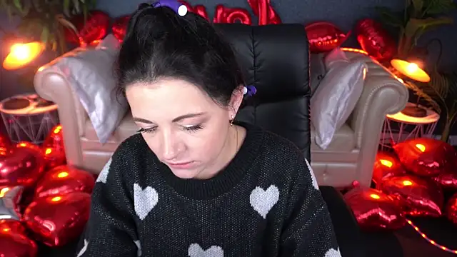 Snapshot of Dafni_Monn chatting on 02-11-26, 06:51 Dafni Monn online show from 02-11-26, 06:51