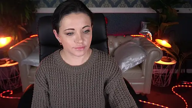 Snapshot of Dafni_Monn chatting on 02-25-26, 06:34 Dafni Monn online show from 02-25-26, 06:34