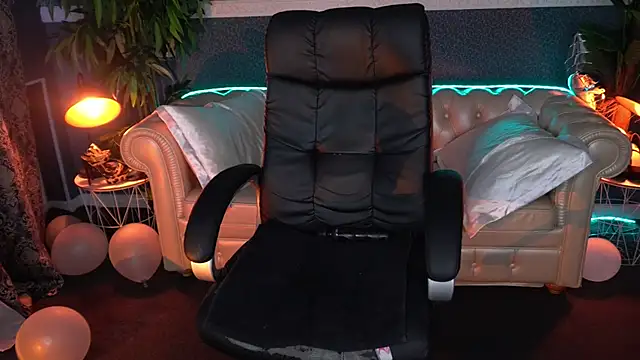 Snapshot of Dafni_Monn chatting on 03-16-26, 06:50 Dafni Monn online show from 03-16-26, 06:50