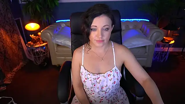 Dafni Monn online show from 06-09-26, 05:41