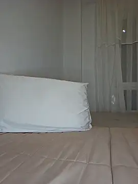 Angelmoon04 online show from 04-20-26, 01:52