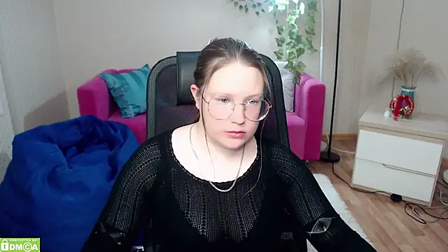 Snapshot of kuri_u chatting on 02-03-26, 10:42 kuri u online show from 02-03-26, 10:42