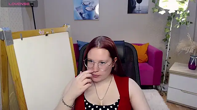 Snapshot of kuri_u chatting on 03-10-26, 12:43 kuri u online show from 03-10-26, 12:43