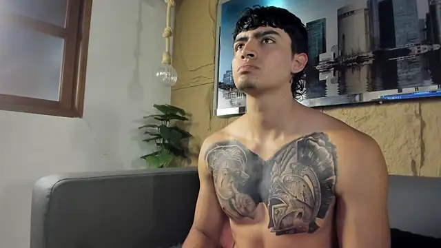 Snapshot of elliot_colton chatting on 02-11-26, 08:25 elliot colton online show from 02-11-26, 08:25