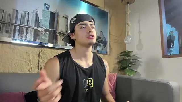 Snapshot of elliot_colton chatting on 02-16-26, 09:22 elliot colton online show from 02-16-26, 09:22