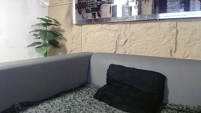 Snapshot of elliot_colton chatting on 02-27-26, 08:31 elliot colton online show from 02-27-26, 08:31