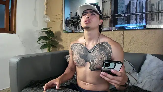 Snapshot of elliot_colton chatting on 03-14-26, 09:20 elliot colton online show from 03-14-26, 09:20