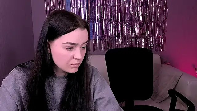 Snapshot of monica_xcx chatting on 02-25-26, 08:29 monica xcx online show from 02-25-26, 08:29