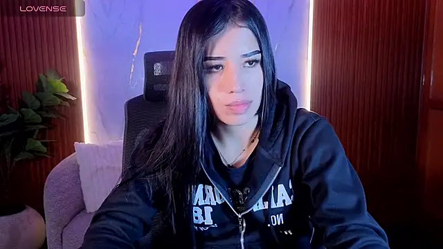 zoevg online show from 04-29-26, 12:20