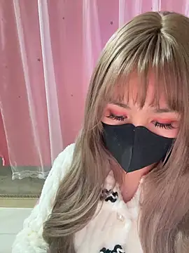 Snapshot of -Violet-t chatting on 01-14-26, 02:01 -Violet-t online show from 01-14-26, 02:01