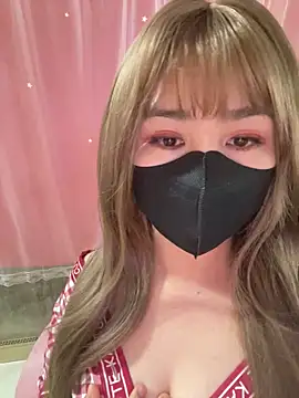 Snapshot of -Violet-t chatting on 02-05-26, 01:32 -Violet-t online show from 02-05-26, 01:32