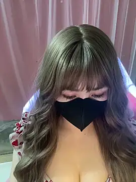 Snapshot of -Violet-t chatting on 03-07-26, 01:57 -Violet-t online show from 03-07-26, 01:57