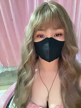 Snapshot of -Violet-t chatting on 03-07-26, 02:03 -Violet-t online show from 03-07-26, 02:03