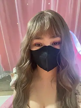 Snapshot of -Violet-t chatting on 03-08-26, 02:15 -Violet-t online show from 03-08-26, 02:15