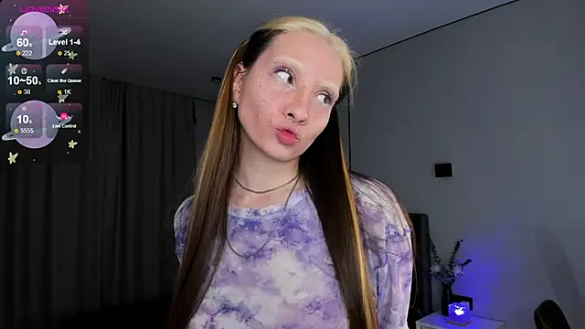 Snapshot of Elizaveta_Brown chatting on 01-09-26, 09:05 Elizaveta Brown online show from 01-09-26, 09:05