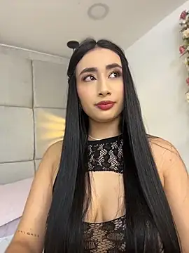IvonneOwen online show from 06-26-26, 03:22