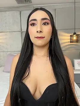 IvonneOwen online show from 06-27-26, 03:00
