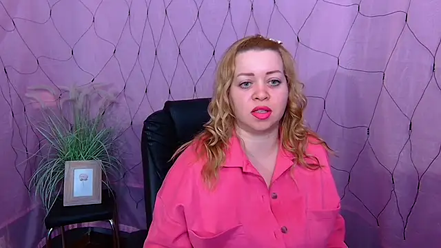 OliviaVerr online show from 02-08-26, 01:14