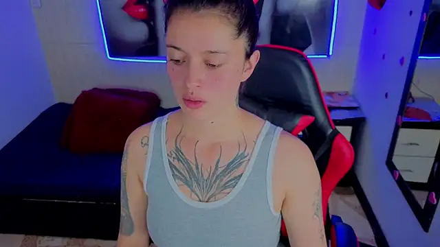 Harley quinzell online show from 02-19-26, 06:15